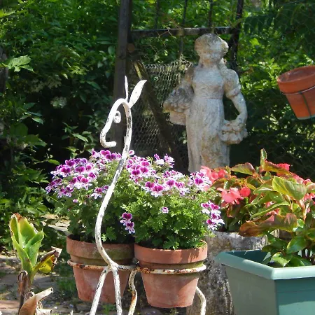 Bed & Breakfast Maison Brocant'elle *