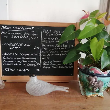 Maison Brocant'elle Bed & Breakfast *