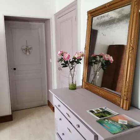 Maison Brocant'elle Bed & Breakfast *